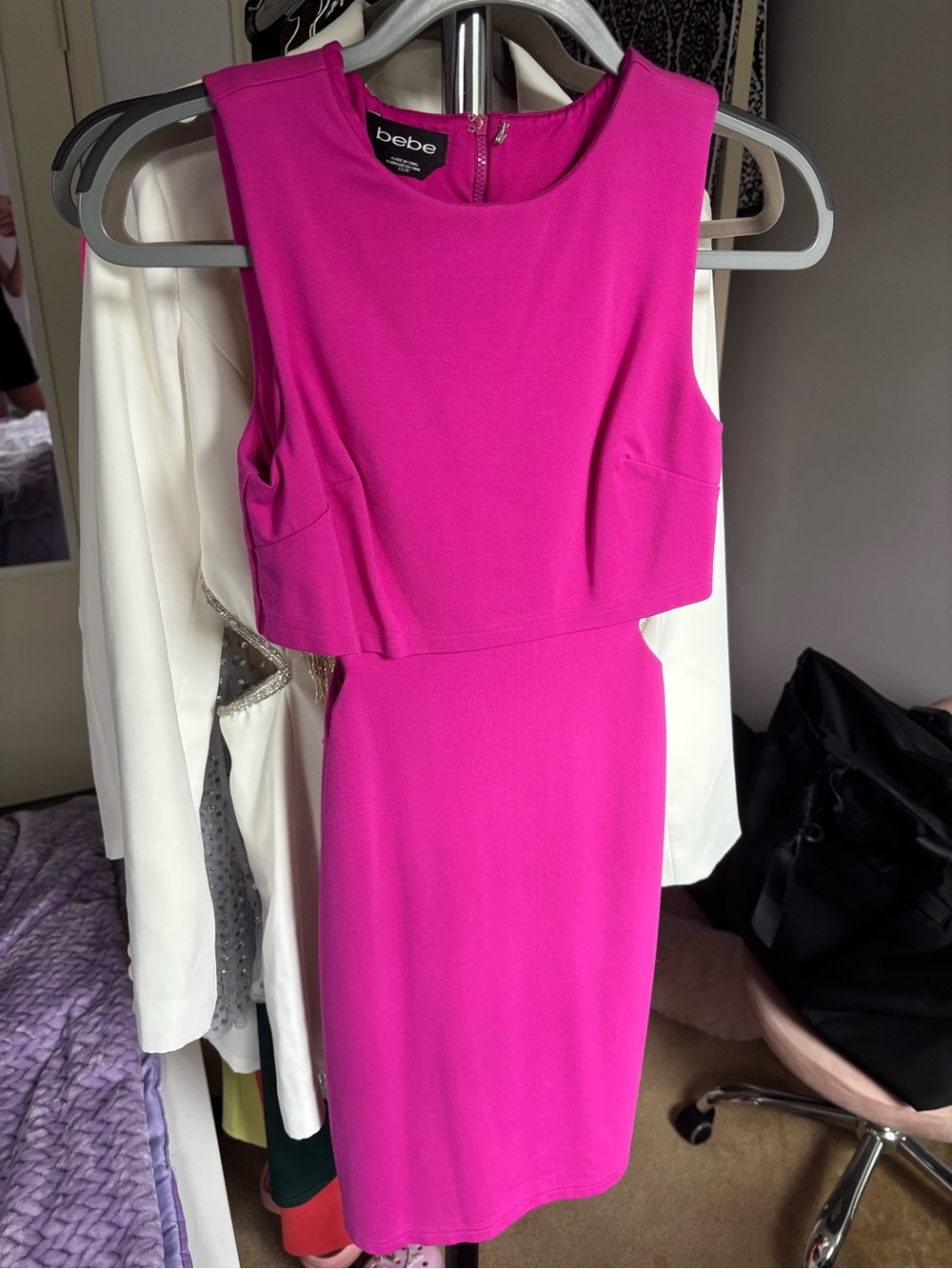 bebe Magenta Sleeveless Sheath Dress